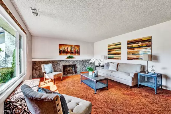 Tustin, CA 92780,13712 Farmington Road