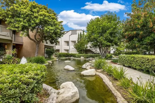 10610 Lakeside Drive North #206, Garden Grove, CA 92840
