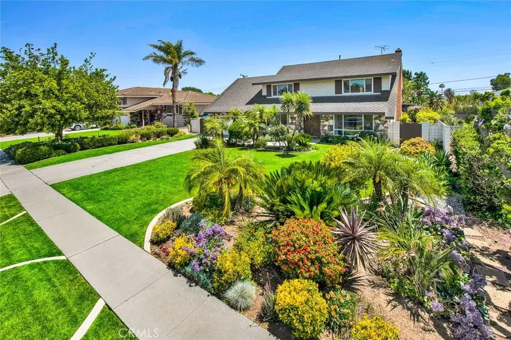 North Tustin, CA 92705,17772 Whitney Drive