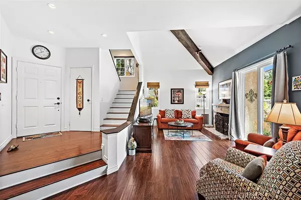 Laguna Hills, CA 92653,26064 Sunnyglen
