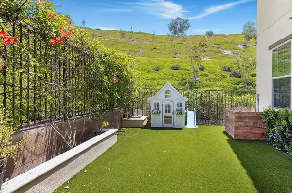 Rancho Mission Viejo, CA 92694,33 Gamella Street