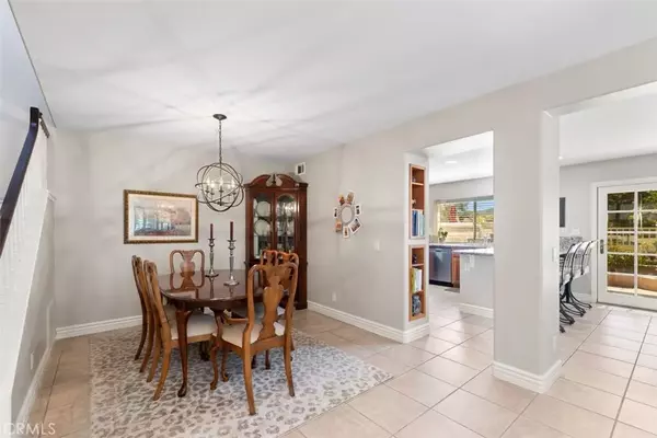 Rancho Santa Margarita, CA 92688,36 Regato