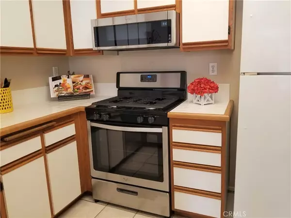 Rancho Santa Margarita, CA 92688,69 Castano