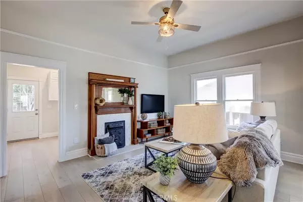 Fullerton, CA 92833,135 Magnolia Avenue