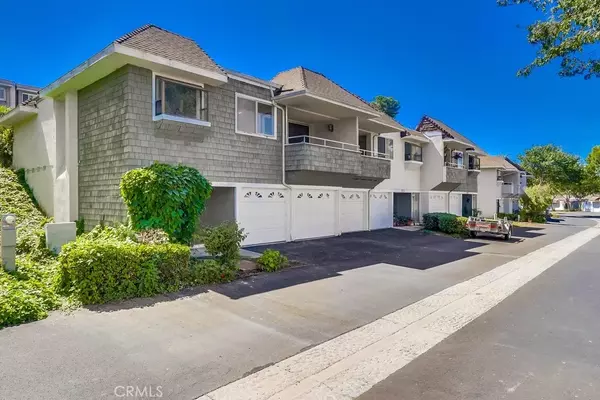 Laguna Hills, CA 92653,22316 Caminito Arroyo Seco #73