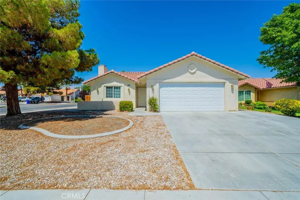 Victorville, CA 92395,13110 Winona Way