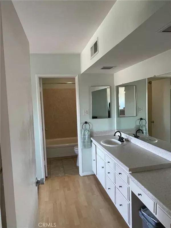 Fullerton, CA 92831,400 N Acacia Avenue #B30