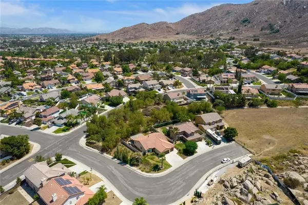 Moreno Valley, CA 92557,22565 Canaleto Way