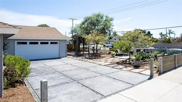 North Tustin, CA 92705,14202 Holt Avenue