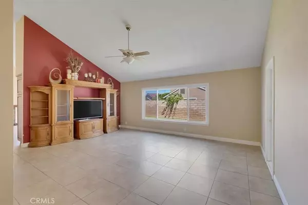 Brea, CA 92821,1699 Holly Street