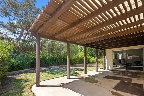 Laguna Hills, CA 92653,25391 Pike Road