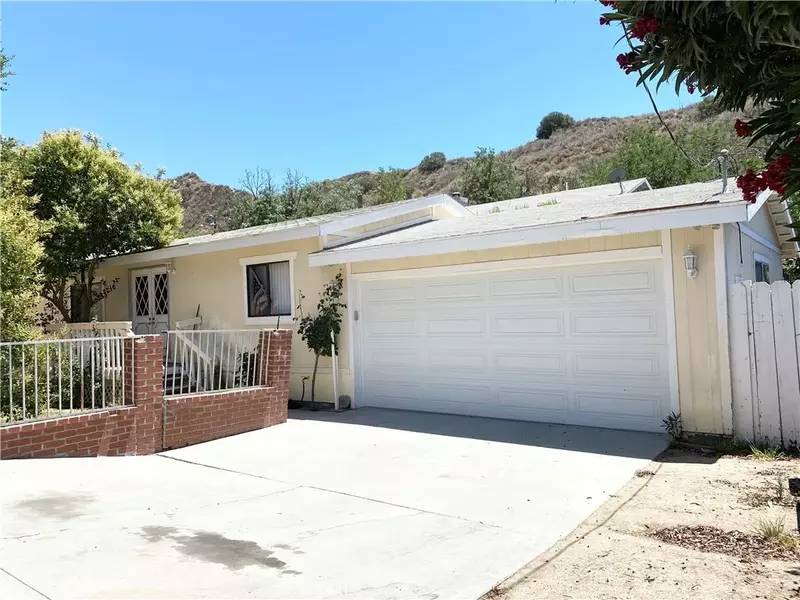 29720 Driver Avenue, Castaic, CA 91384