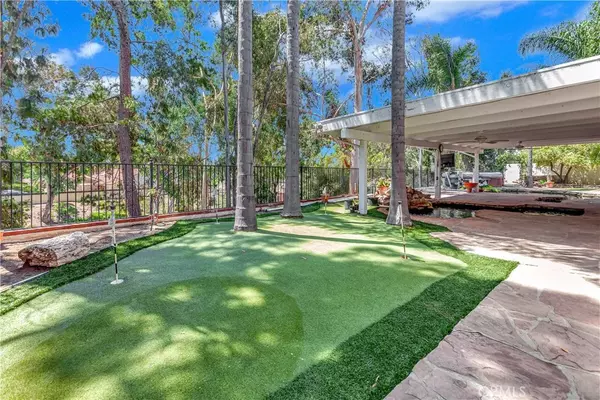 Lake Forest, CA 92630,24708 Evereve Circle