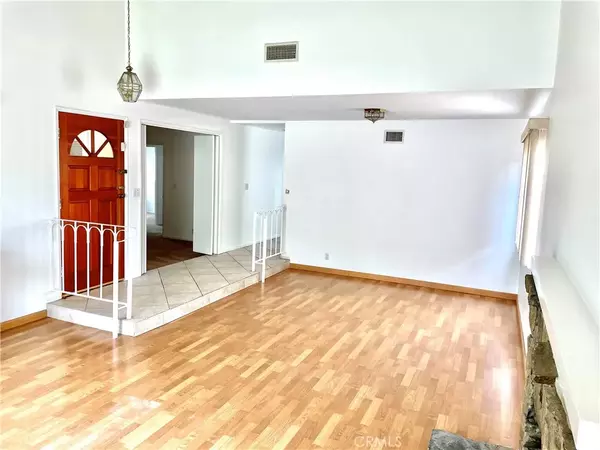 Cypress, CA 90630,9869 Graham Street