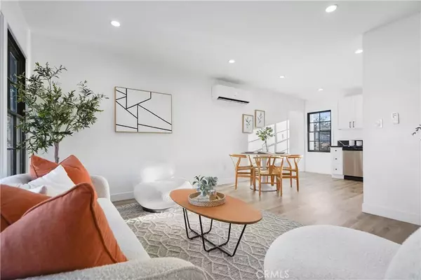 Lakewood, CA 90712,5723 Graywood Avenue