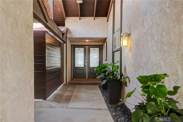 Anaheim Hills, CA 92807,6563 E Via Estrada