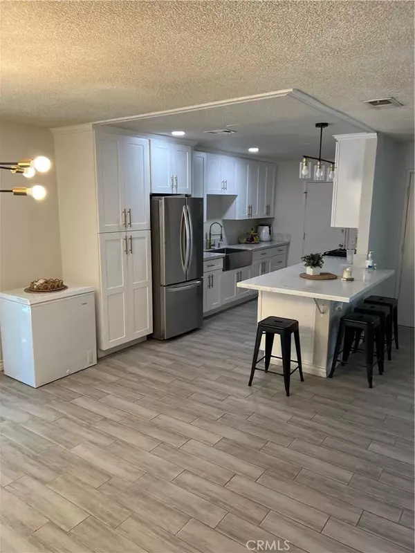 Victorville, CA 92395,16336 Molino Drive