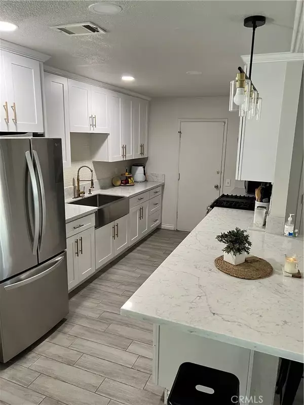 Victorville, CA 92395,16336 Molino Drive