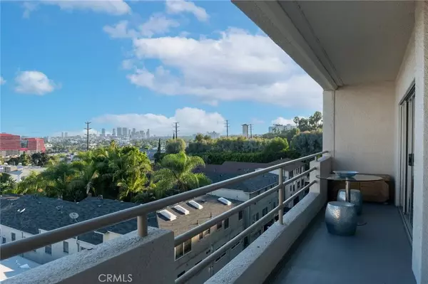 West Hollywood, CA 90069,1131 Alta Loma Road #305