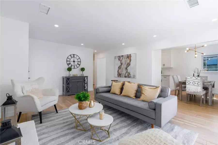 1965 Tustin Avenue, Costa Mesa, CA 92627