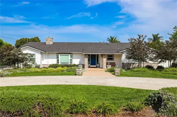 11771 Arroyo Avenue, North Tustin, CA 92705