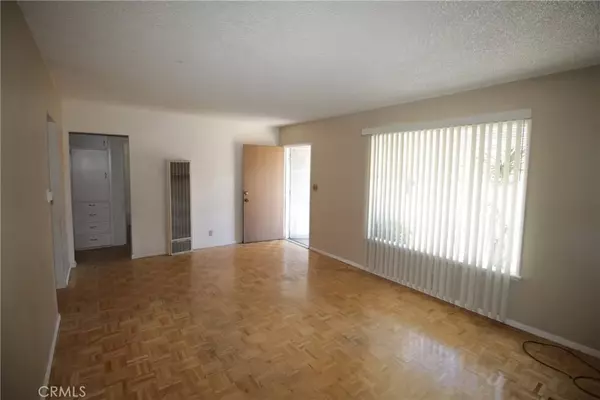 Garden Grove, CA 92840,10921 Chapman Avenue