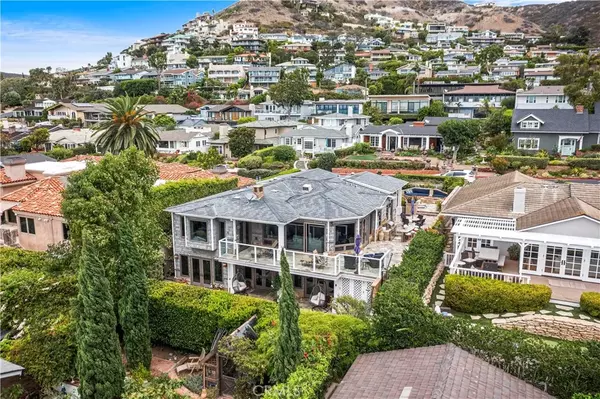 Laguna Beach, CA 92651,8 N Encino