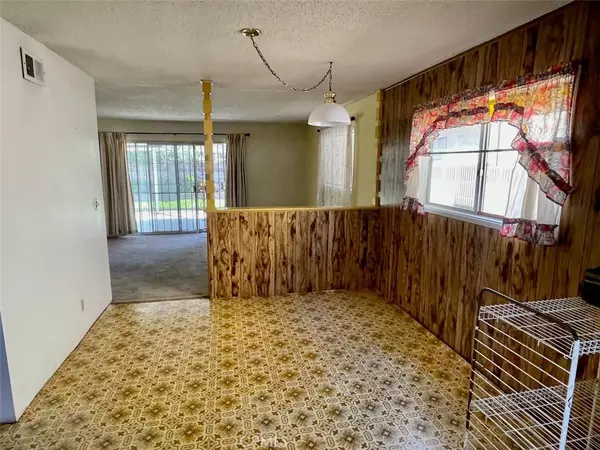 Lakewood, CA 90715,11438 206th Street