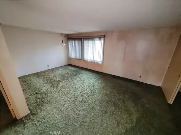 Fountain Valley, CA 92708,18099 Yosemite Court