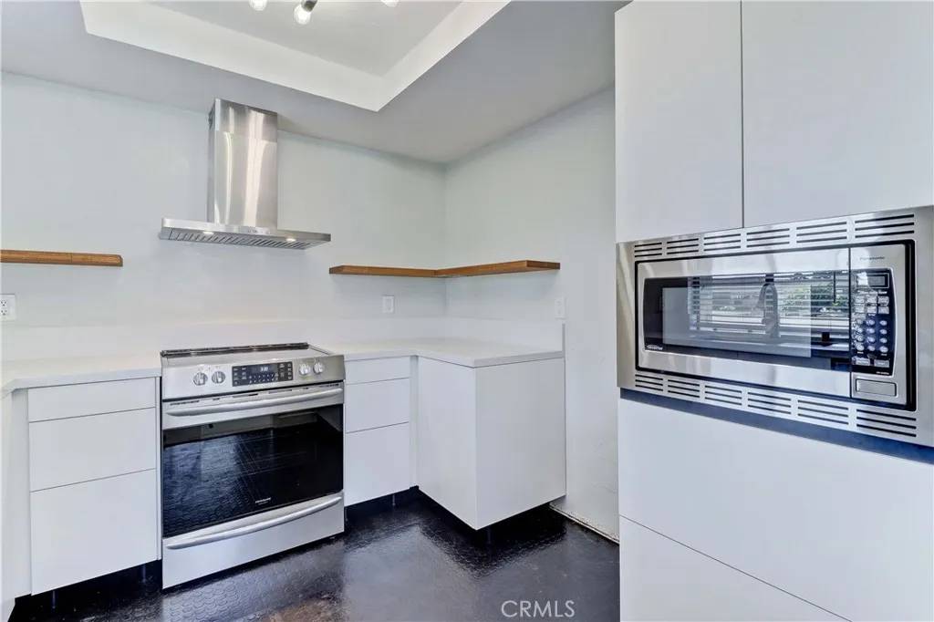 Huntington Beach, CA 92646,8777 Coral Springs Court #3E