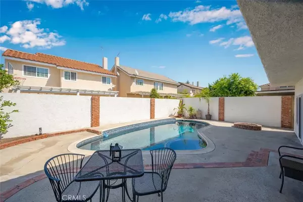 La Palma, CA 90623,4941 Partridge Circle