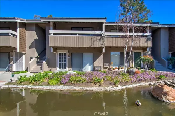 262 Streamwood, Irvine, CA 92620