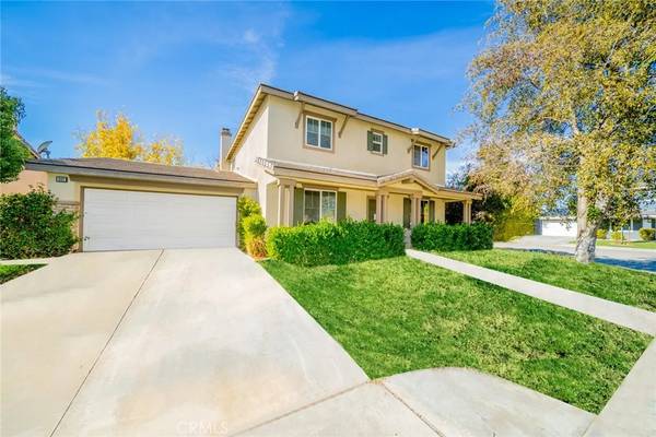992 Lilac Road, San Jacinto, CA 92582