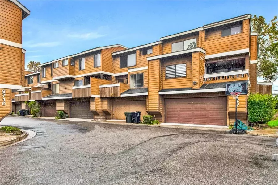 8720 Meadow Brook Avenue #233, Garden Grove, CA 92844