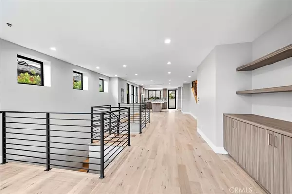 Dana Point, CA 92629,33903 Robles Drive