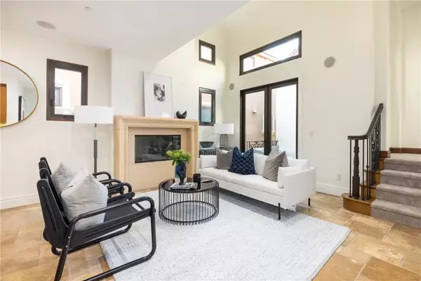 Corona Del Mar, CA 92625,308 Carnation Avenue #1/2