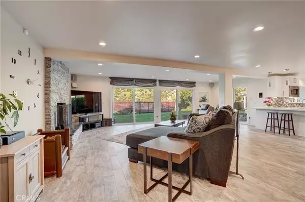 Brea, CA 92823,270 Lilac Lane