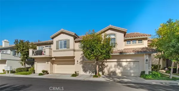 7843 E Viewrim Drive, Anaheim Hills, CA 92808