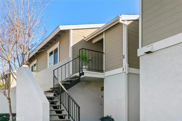 Mission Viejo, CA 92691,26222 Los Viveros #204