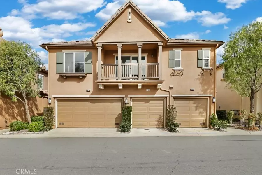 19425 Opal Lane, Saugus, CA 91350