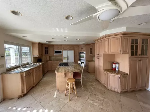 Fountain Valley, CA 92708,9050 La Linda Avenue