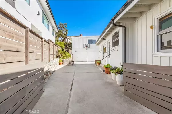 Dana Point, CA 92629,33936 Amber Lantern Street