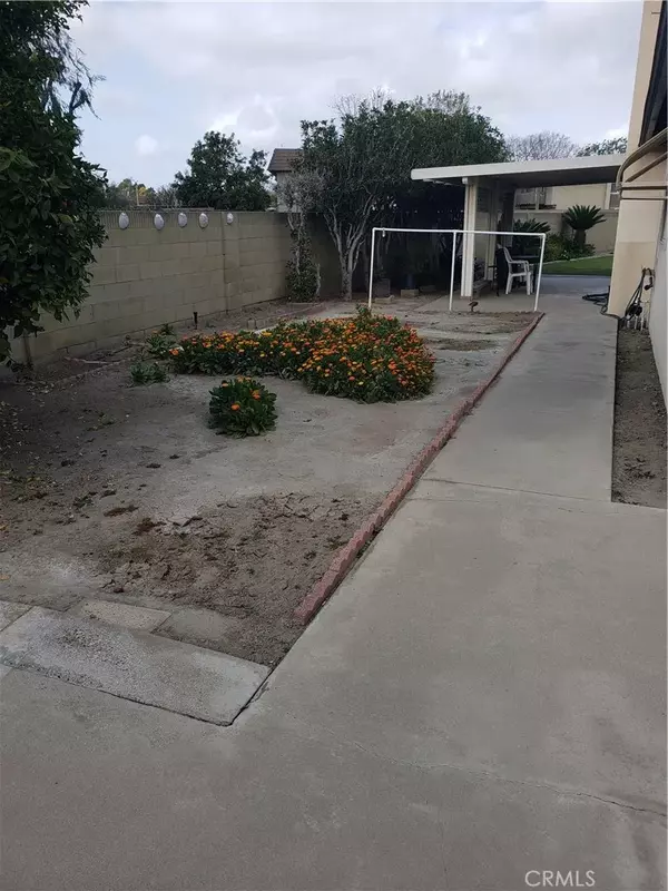 Fountain Valley, CA 92708,18301 Los Canarios Street