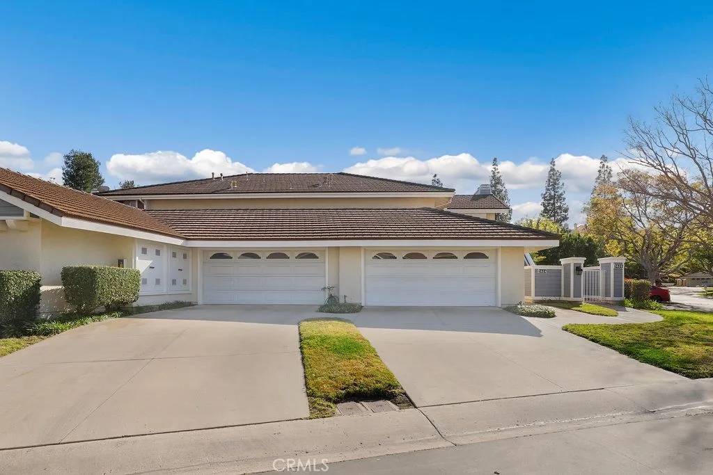 5624 E Stetson Court, Anaheim Hills, CA 92807