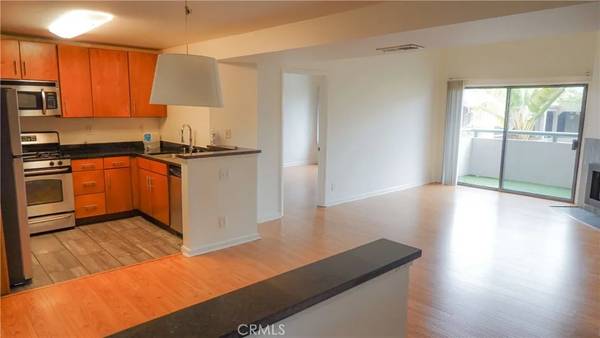 8300 Manitoba Street #314, Playa Del Rey, CA 90293