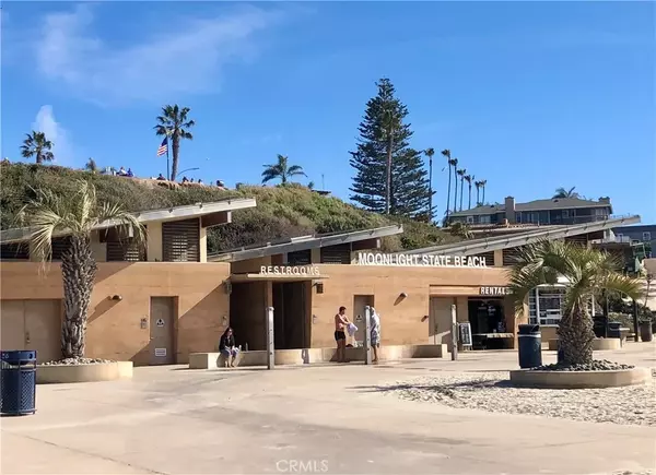 Encinitas, CA 92024,107 3rd