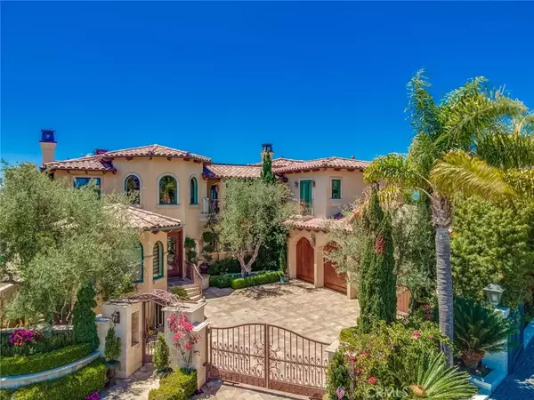 Corona Del Mar, CA 92625,17 Muir Beach Circle