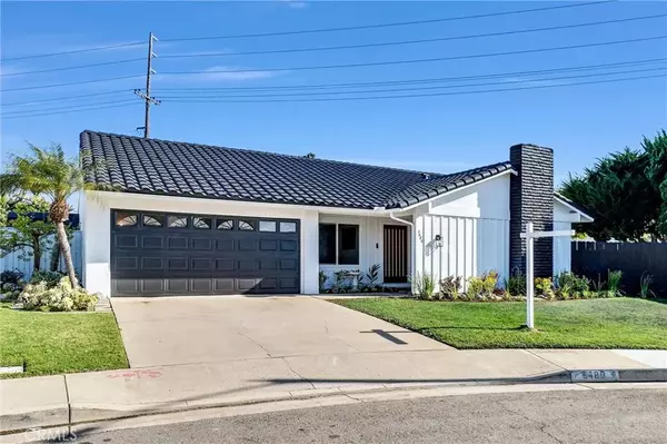 9486 Warbler Avenue, Fountain Valley, CA 92708