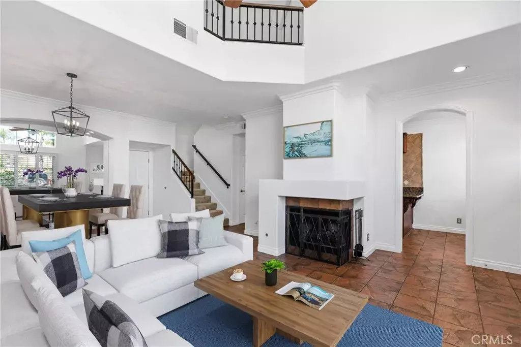 Aliso Viejo, CA 92656,17 Opera Lane