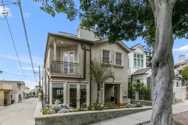 209 Dahlia Avenue #A, Corona Del Mar, CA 92625